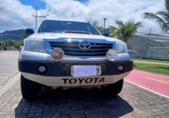 TOYOTA HILUX 3.0 STD 4X4 CD 16V TURBO INTERCOOLER DIESEL 4P MANUAL